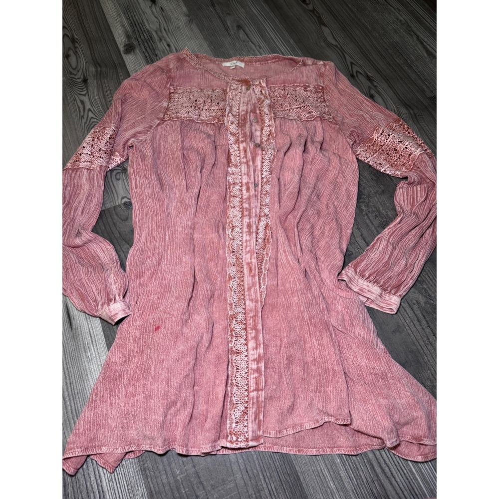 Easel Los Angeles Boho Lace Trim Mineral Wash Tunic Top Pink ET8068 Womens M